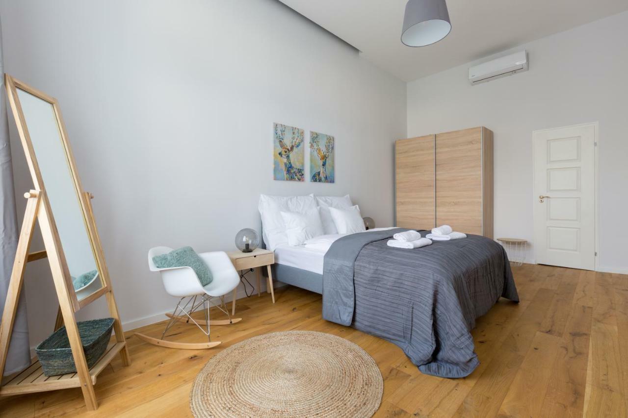 Designer Dream In The Center W 2br/2bath Apartamento Budapeste