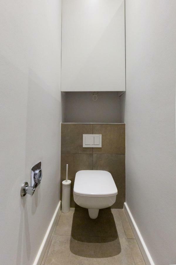 Designer Dream In The Center W 2br/2bath